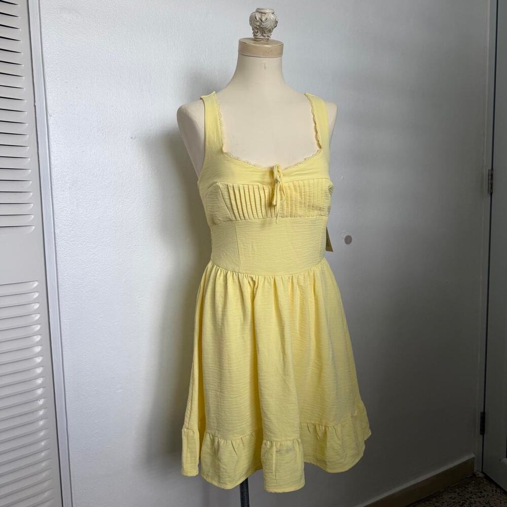 Yellow babydoll dress with lace